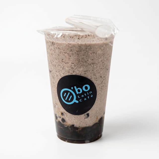 Cookies & Cream Milk Bubble Tea.