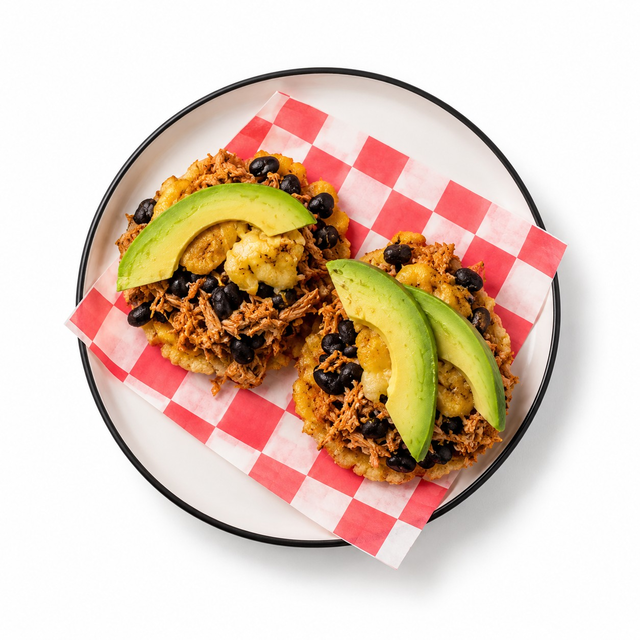 Carne Mechada Tostones.